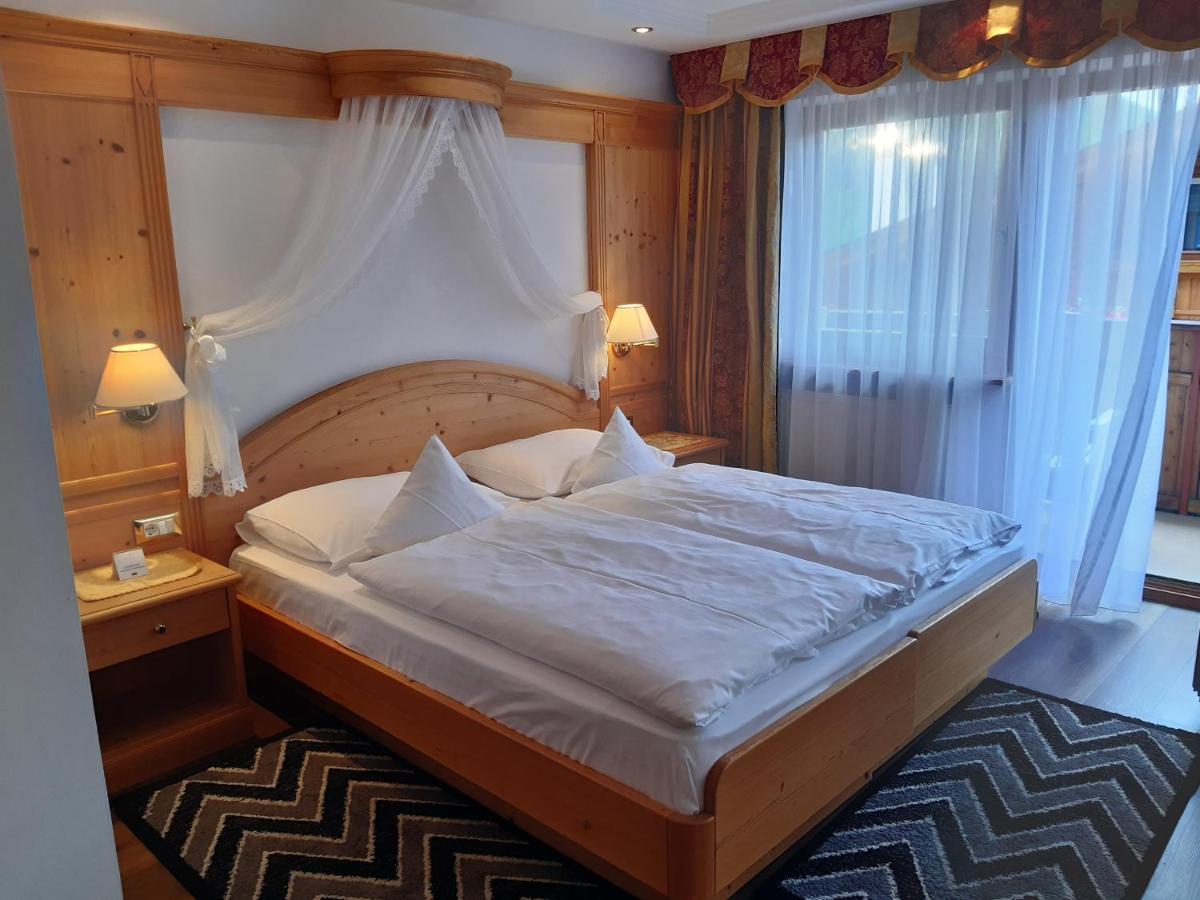 Garni Franca B&B Selva di Val Gardena Ngoại thất bức ảnh