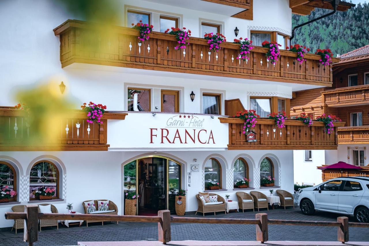 Garni Franca B&B Selva di Val Gardena Ngoại thất bức ảnh