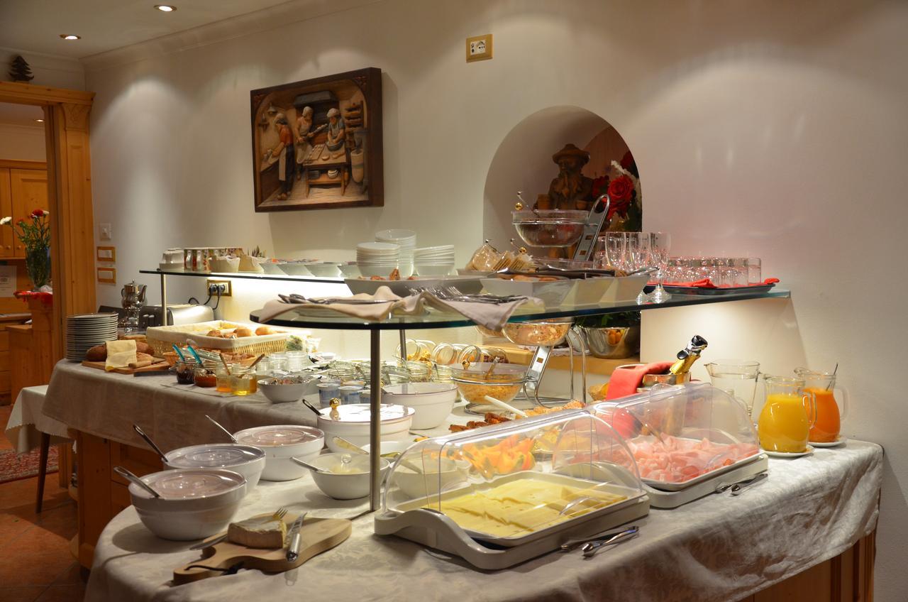 Garni Franca B&B Selva di Val Gardena Ngoại thất bức ảnh